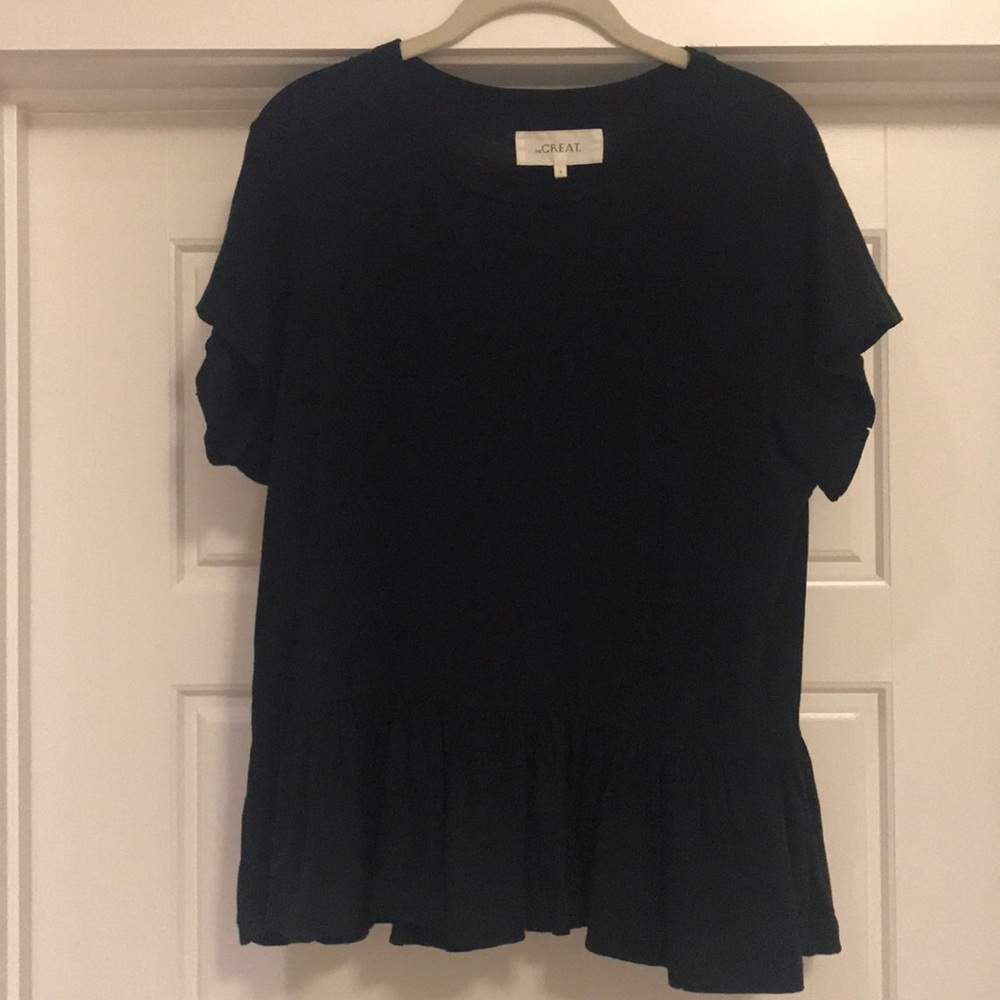 the GREAT Black Tee with Bottom Ruffle